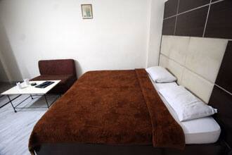 Hotel Nice Palace, New Delhi 3